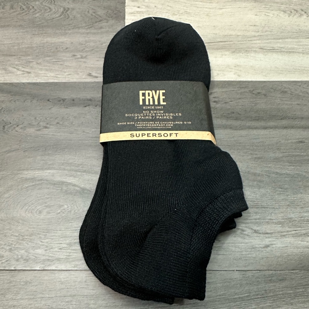 NWT Frye No Show Socks